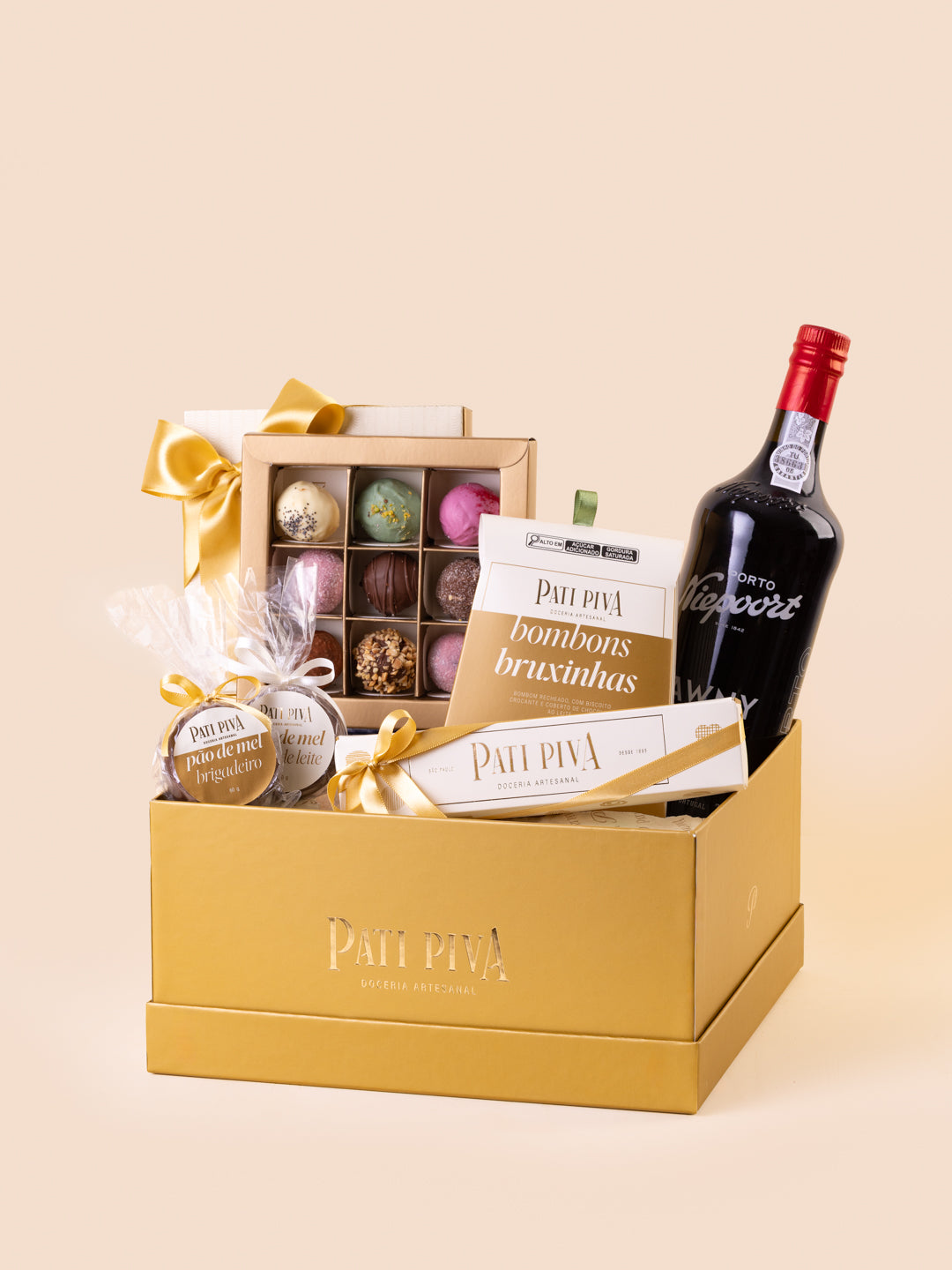 Cesta Tamanho M com Trufas e Vinho