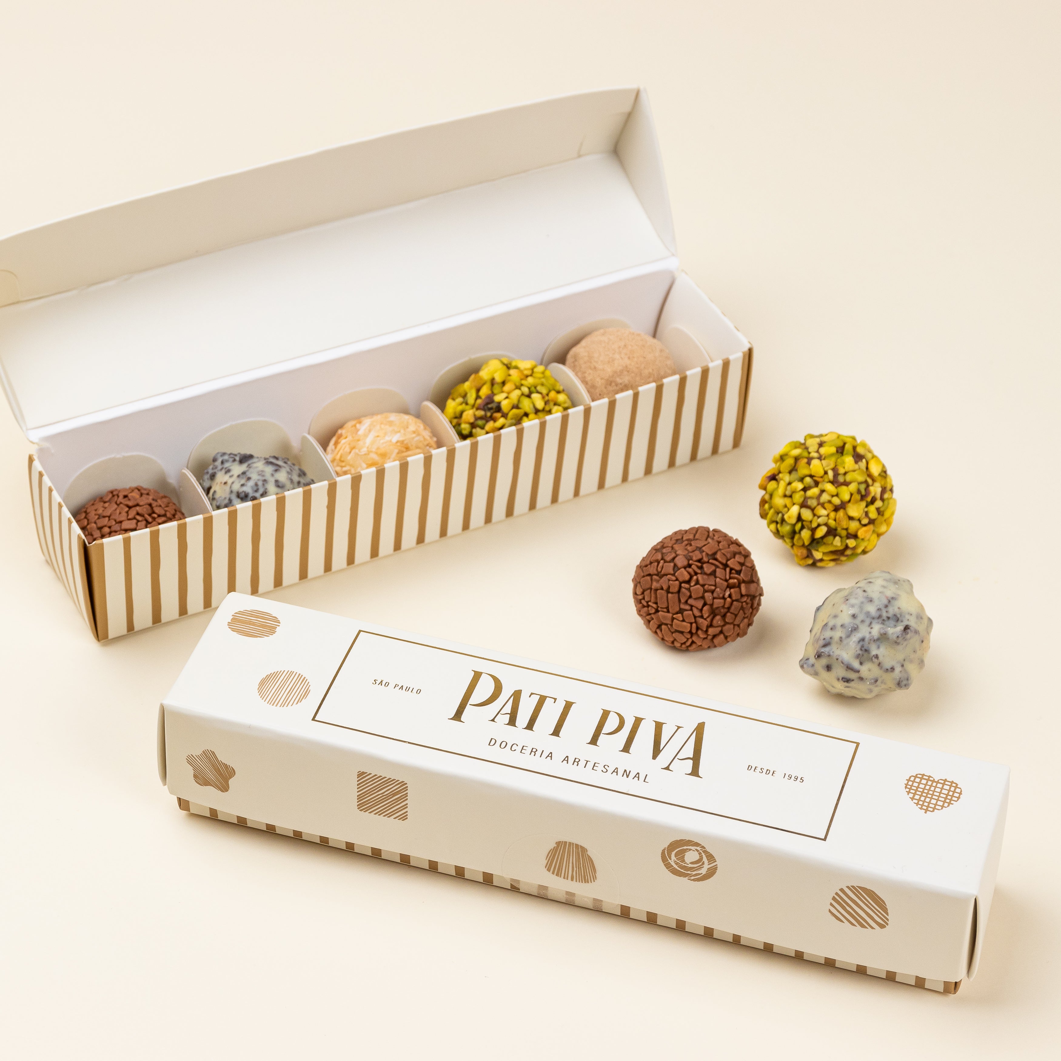 Cesta Tamanho M com Trufas e Vinho