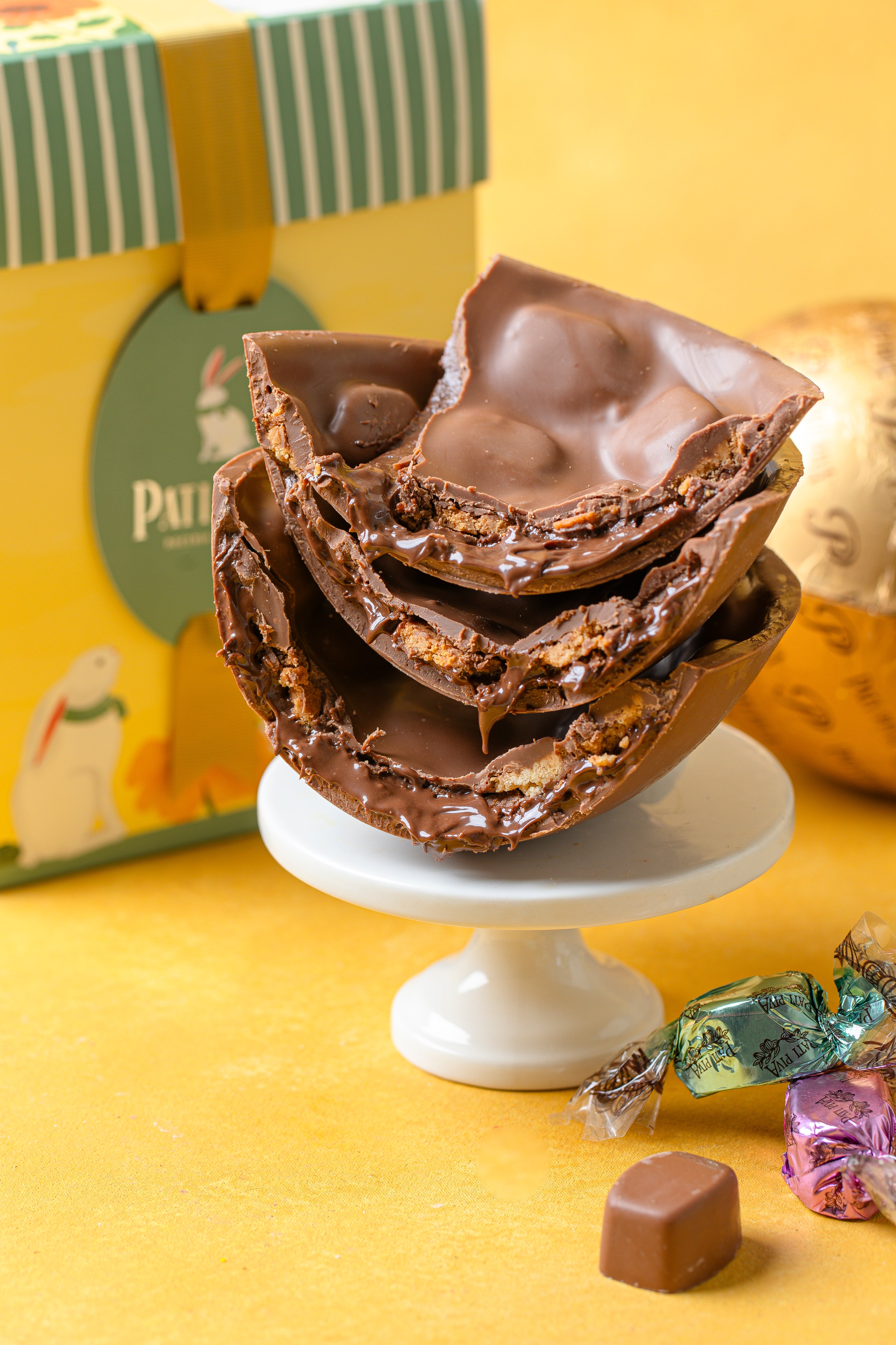 Ovo Bruxinha Pivatella - Tamanho G