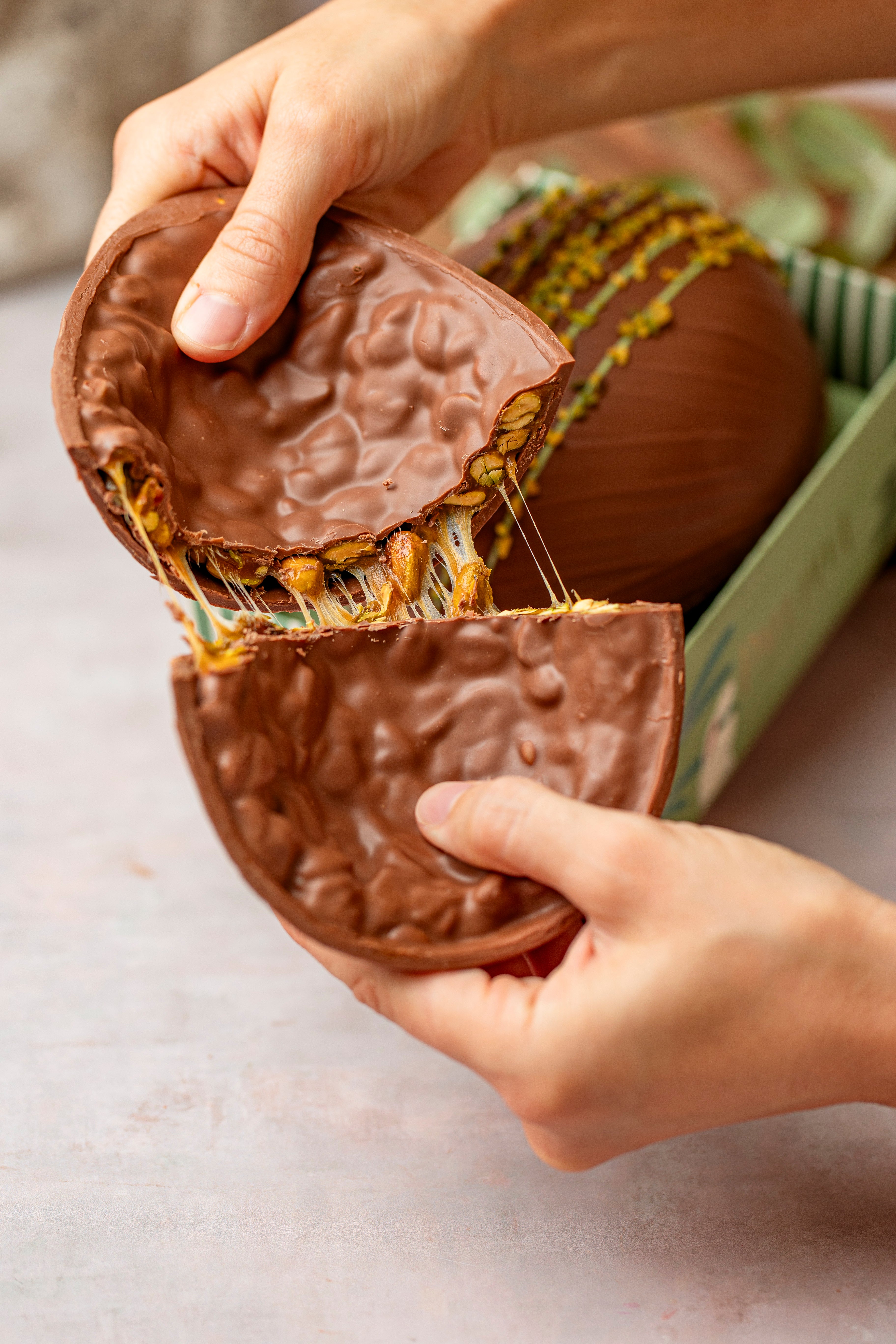 Ovo de Pistache - Puxa-Puxa Tamanho G