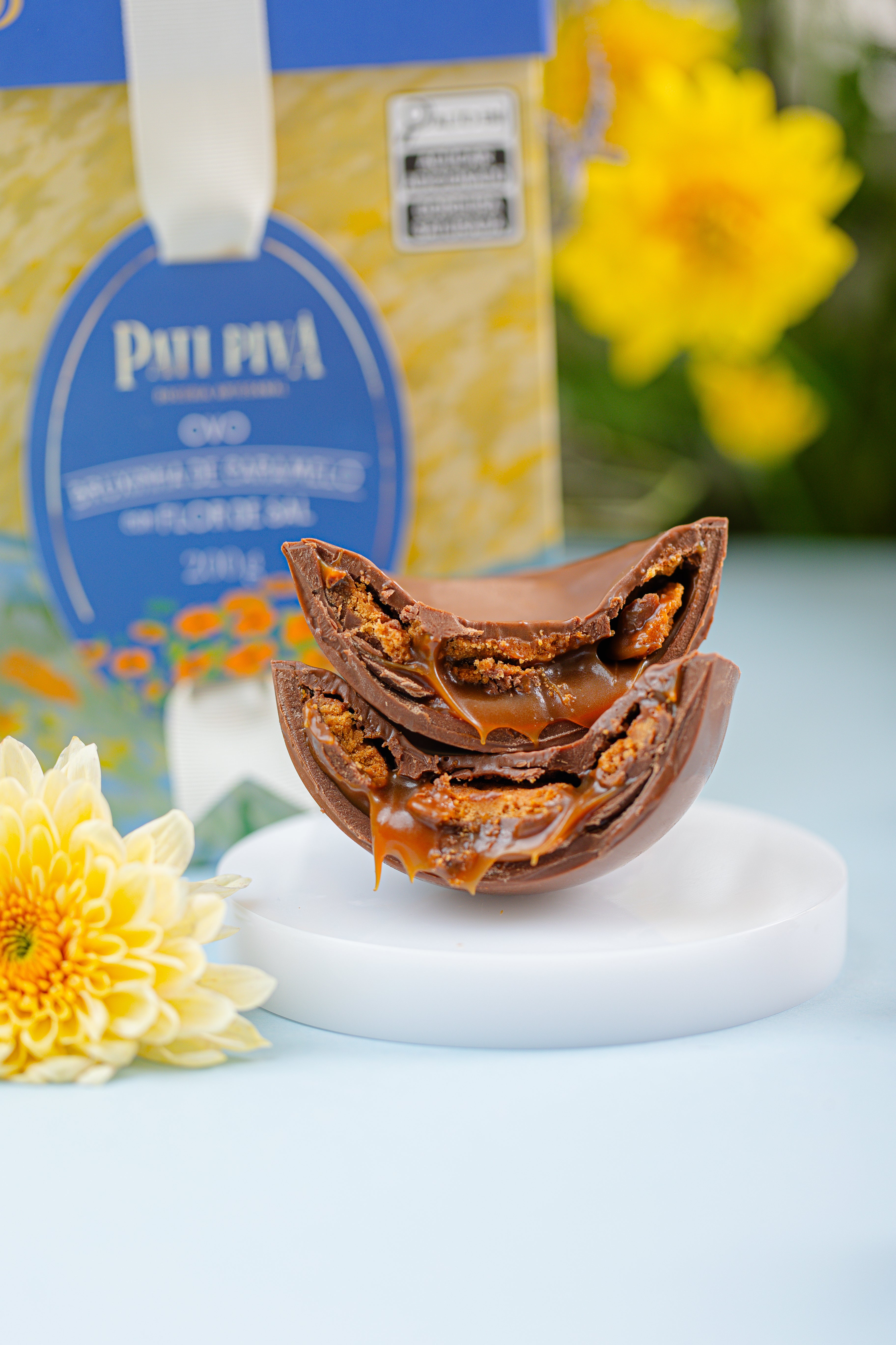 Ovo Bruxinha Caramelo e Flor de Sal - Tamanho P