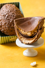 Ovo Pivatella Branca e Cookies ao Leite G