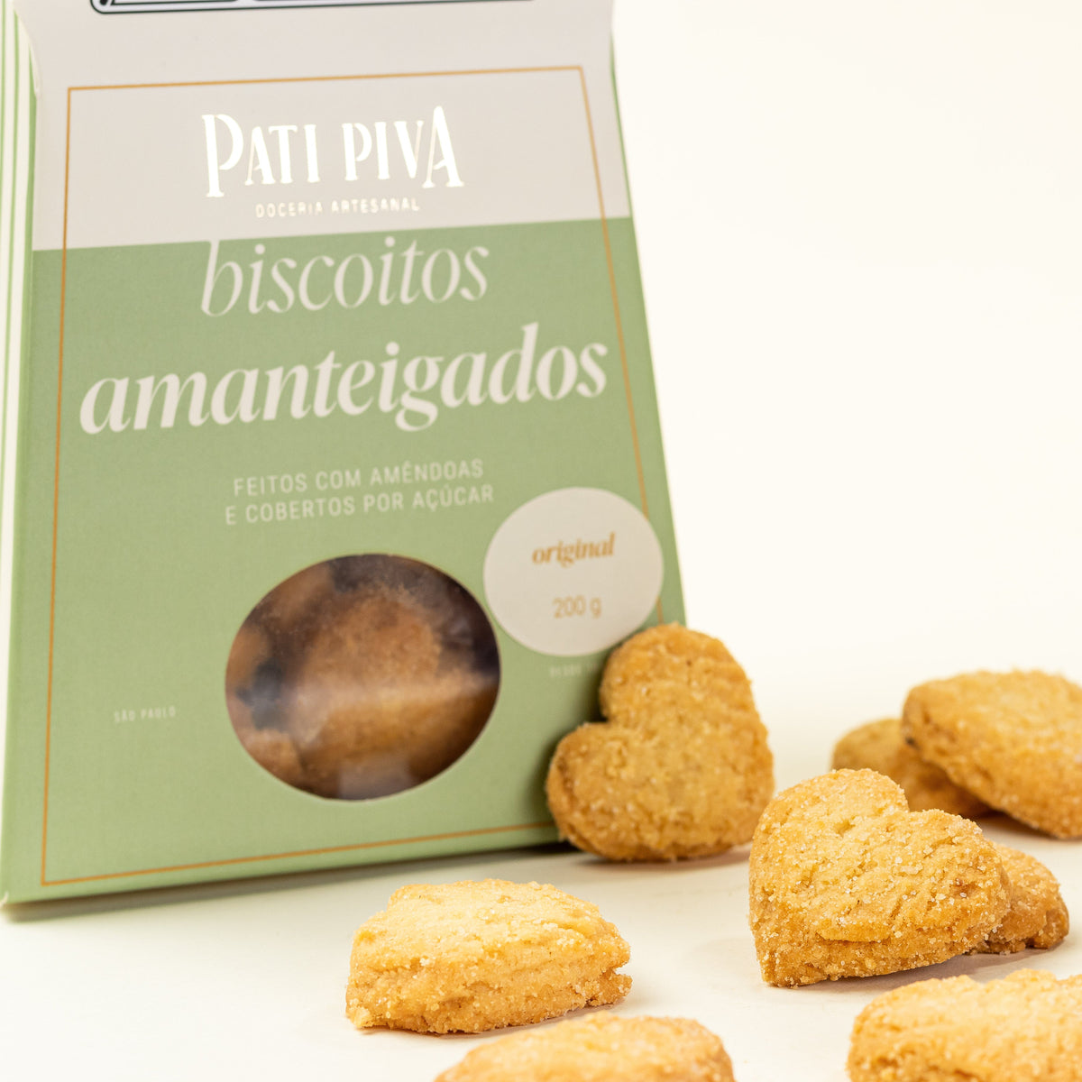 Combo Dia dos Professores - Maçã ao Leite com Amêndoas e Pacote de Amanteigados de Amêndoas
