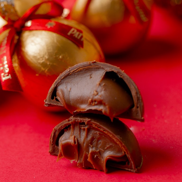 Combo com 5 Bolas de Natal de Brigadeiro