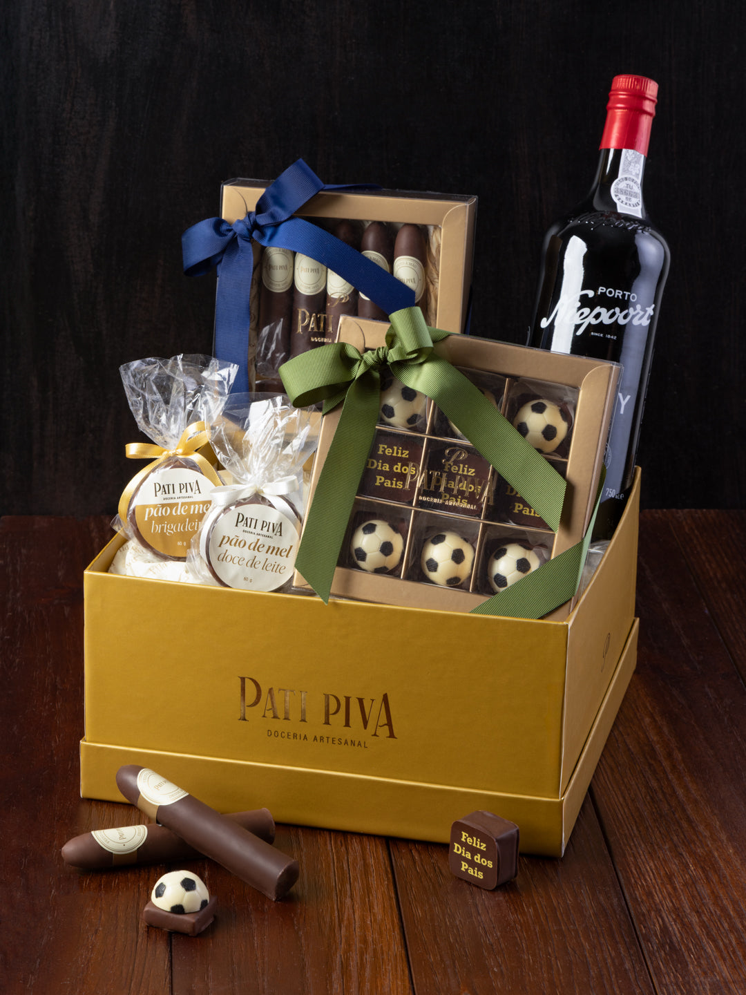Cesta com Vinho do Porto, Bombons e Canudos - Dia dos Pais