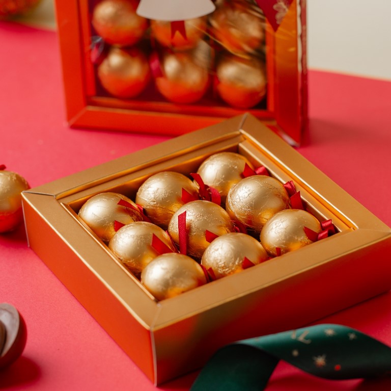 Gaveta com 9 Bolas de Natal - Brigadeiro