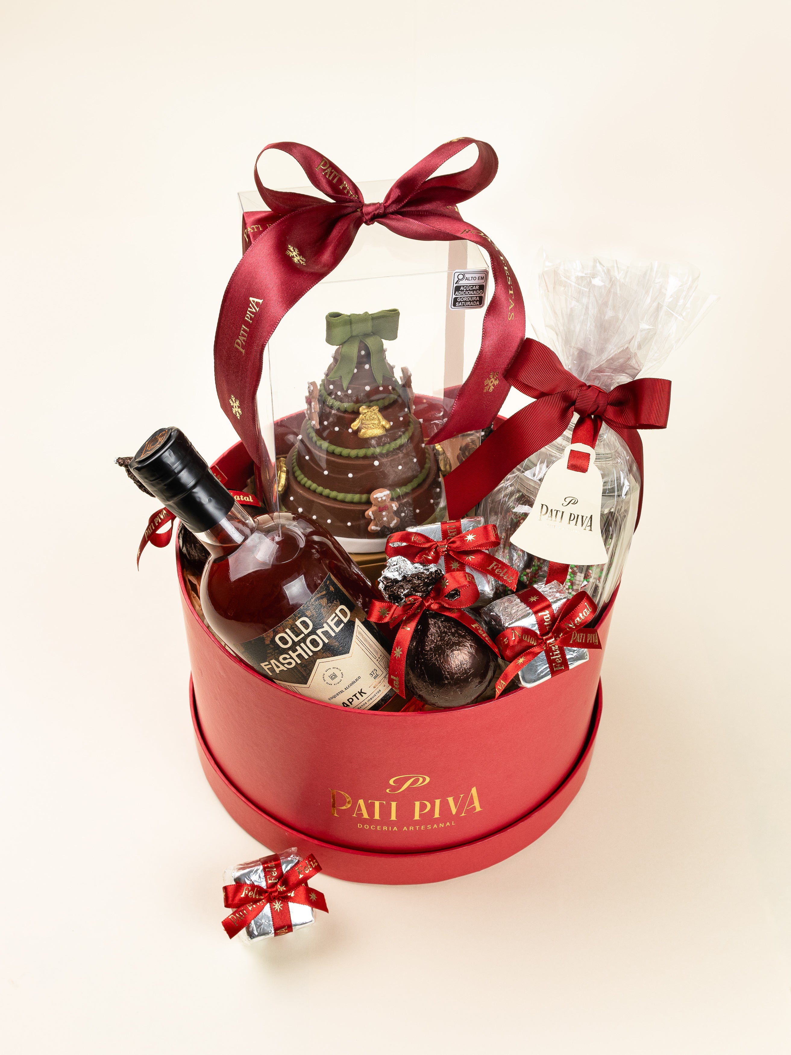 Cesta Natal Especial – Chocolates & Old Fashioned