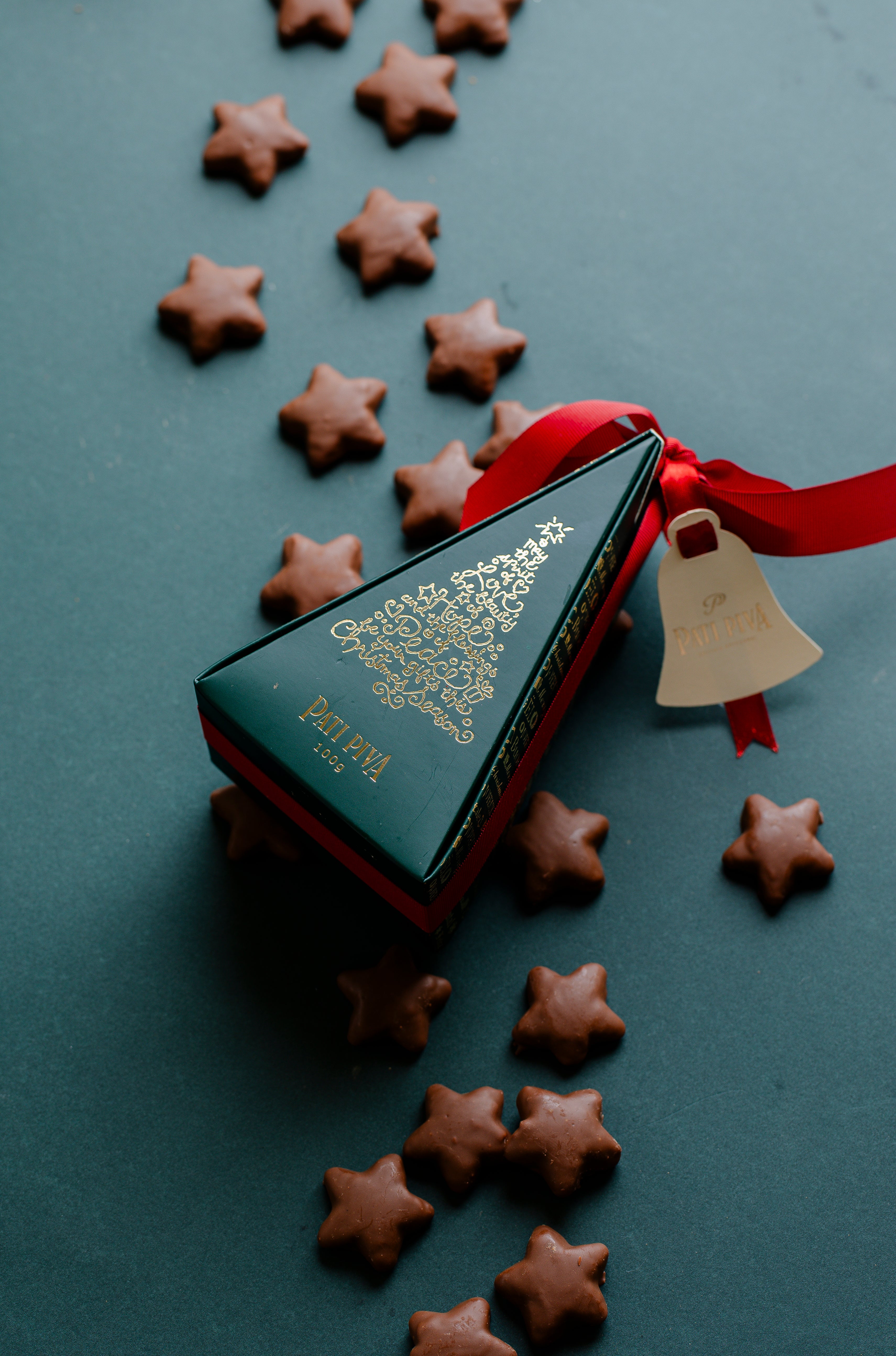 Caixa Árvore de Natal - Estrelinhas ao Leite