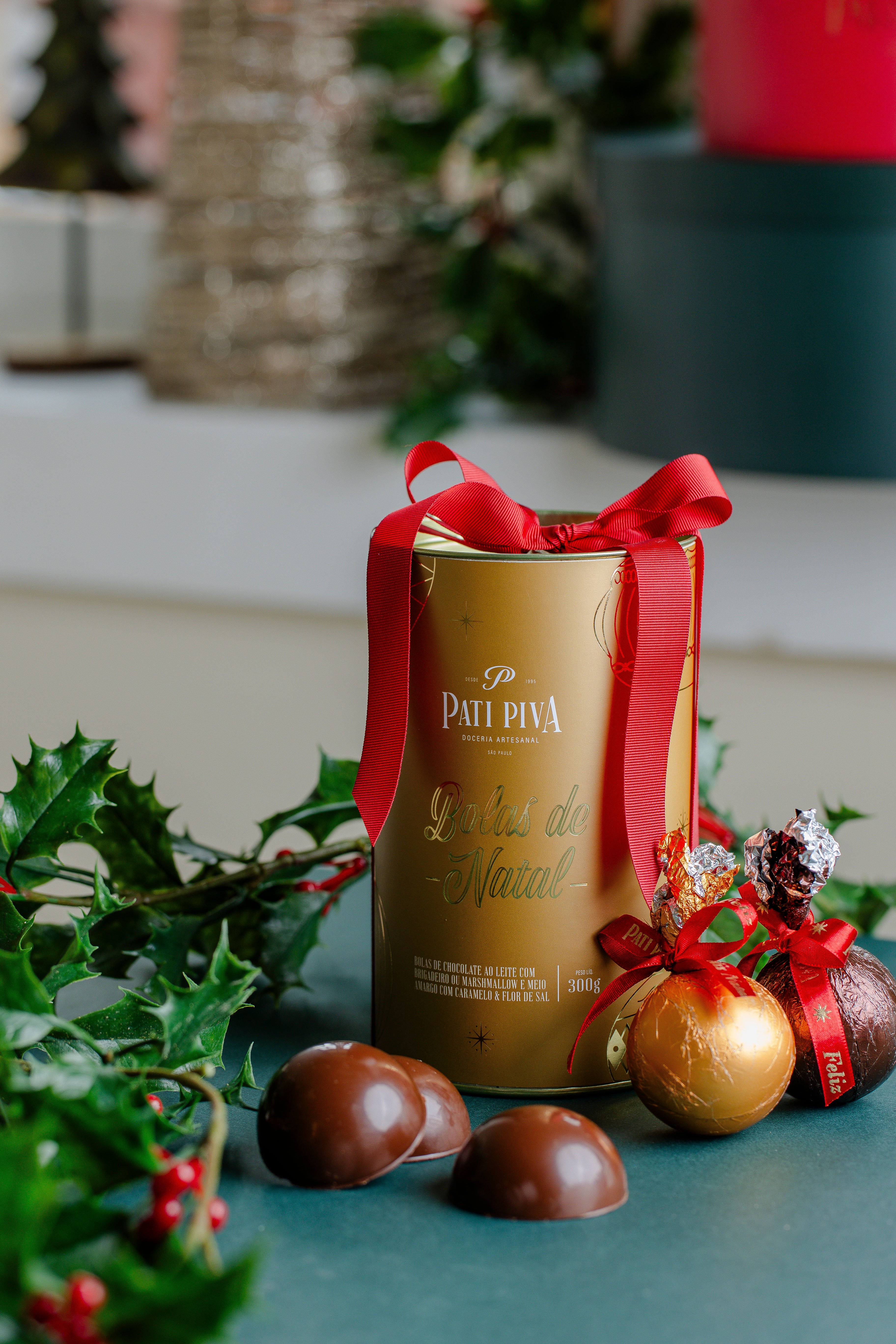 Lata - Com Bolas de Natal