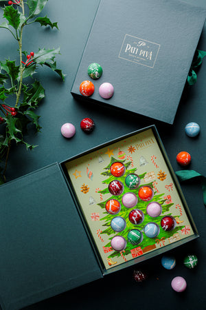 Caixa Livro - Com Bombons Pintados