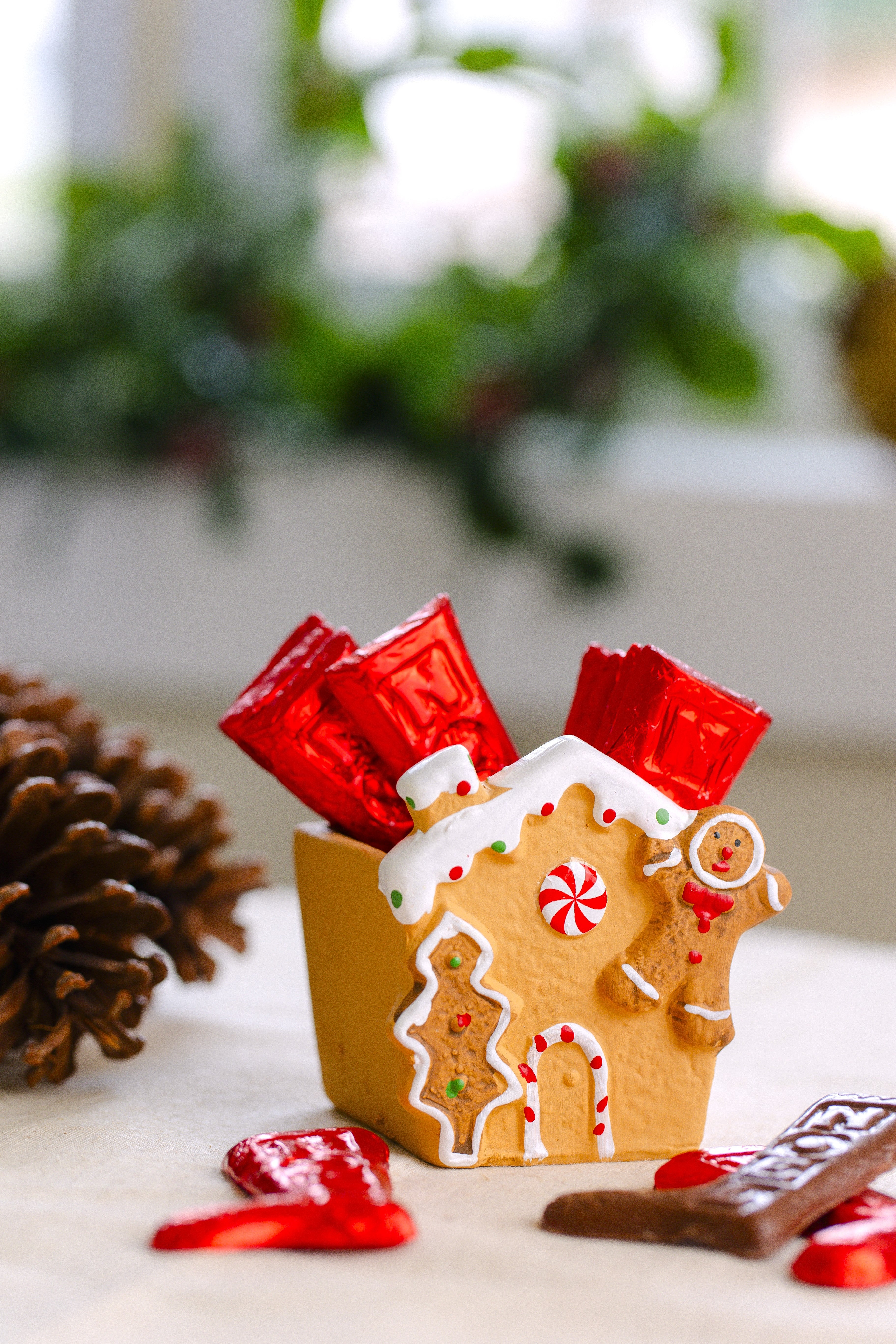 Pote Casinha Gingerbread - Com Meias de Chocolate